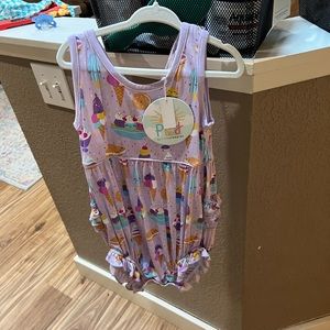 Little sleepies. Romper.